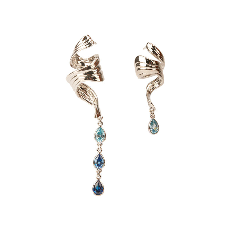 Tear - Gold Vermeil Earrings / Pair