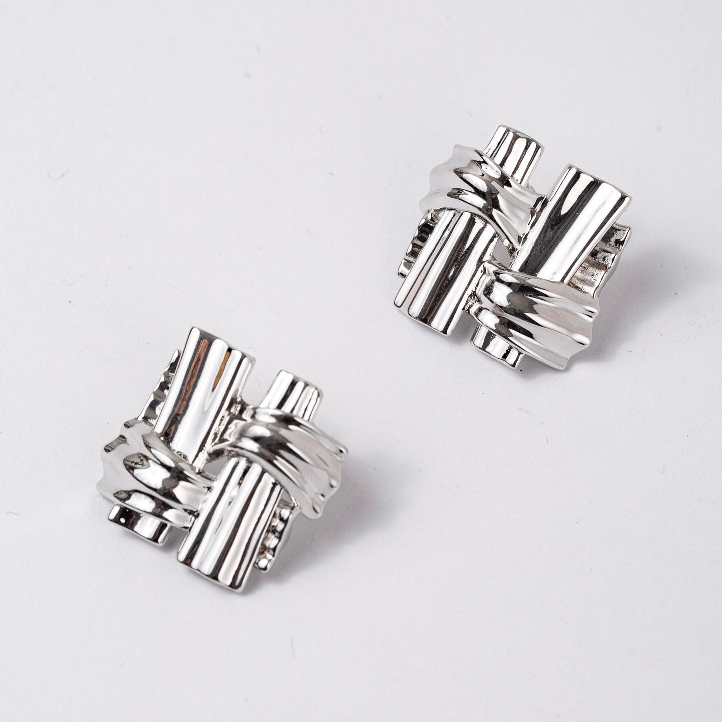 KNOT#2 Gold Vermeil Ear-stud / Pair