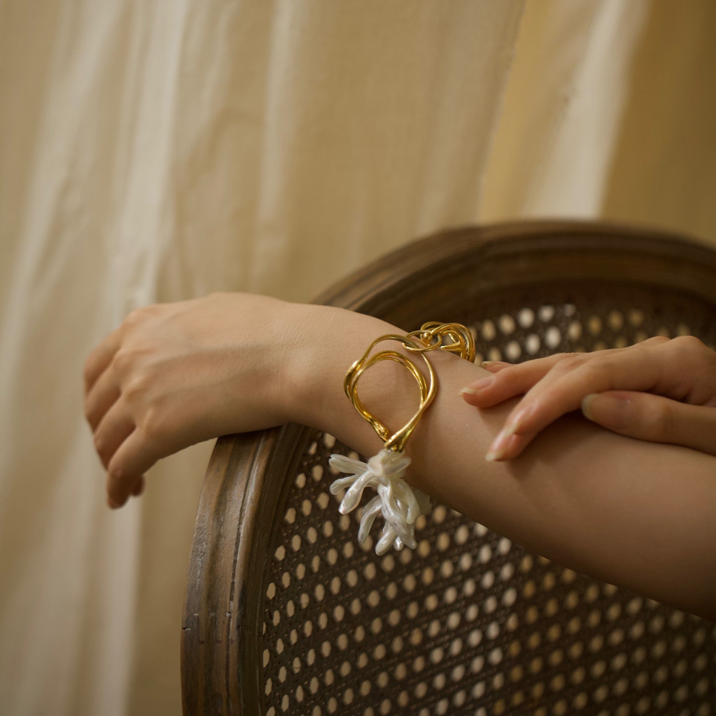 Eudora - Gold Vermeil Handwear