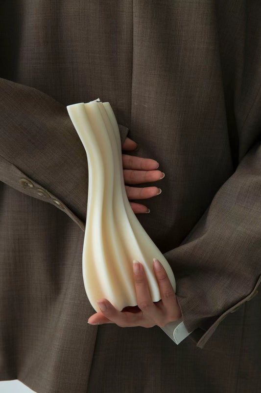 Fluency Sculptural Candle