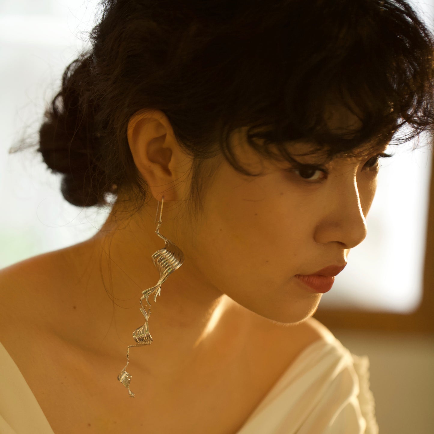 Iris - Gold Vermeil Ear-drop / Piece