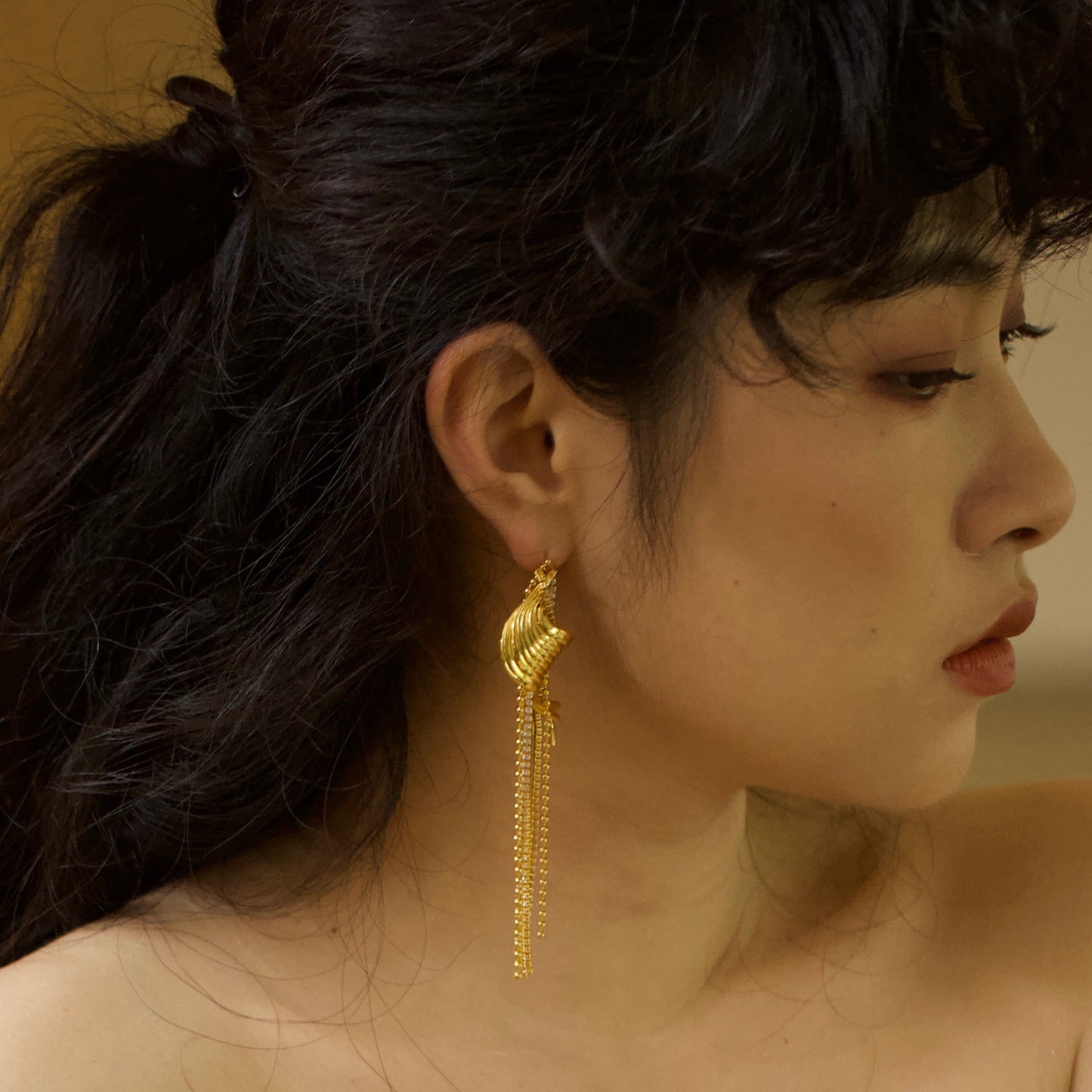 Freya - Gold Vermeil Earrings / Piece