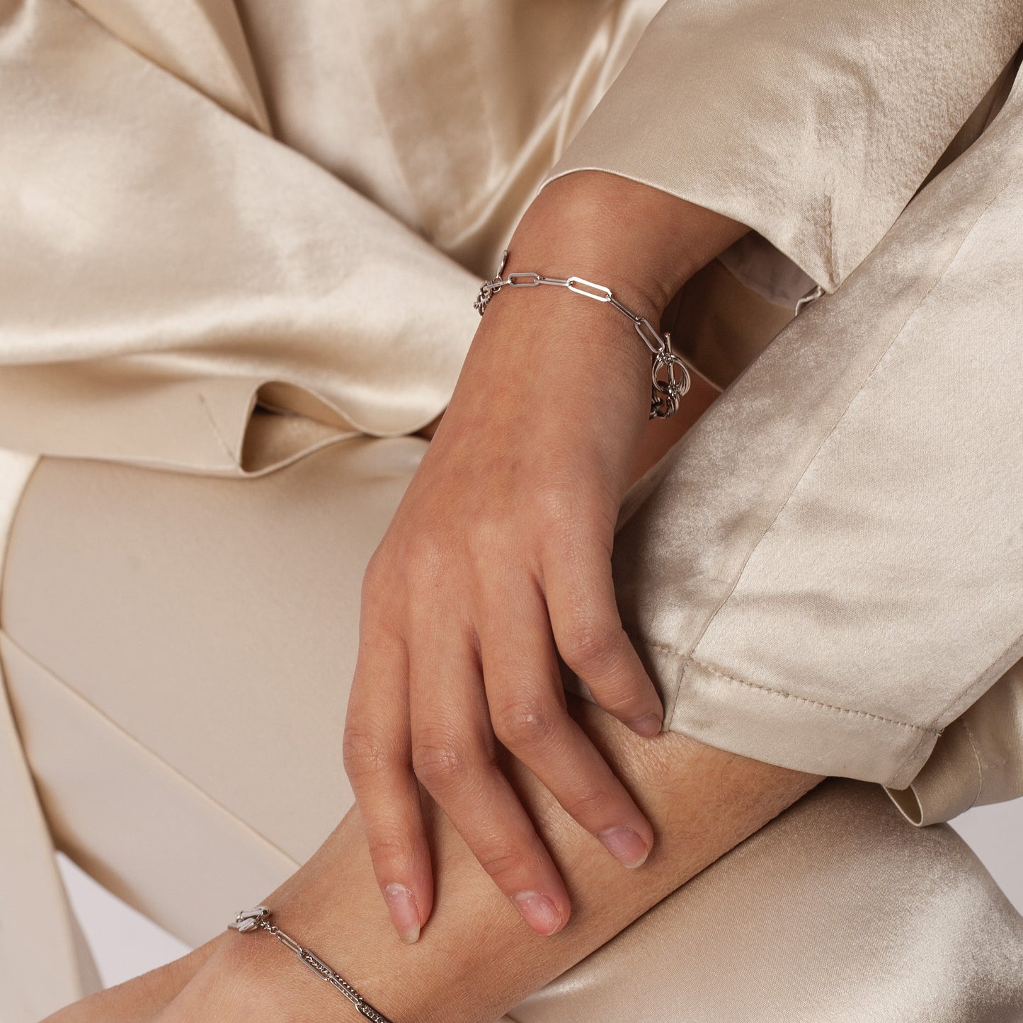 Jacqueline  - Gold Vermeil Handwear