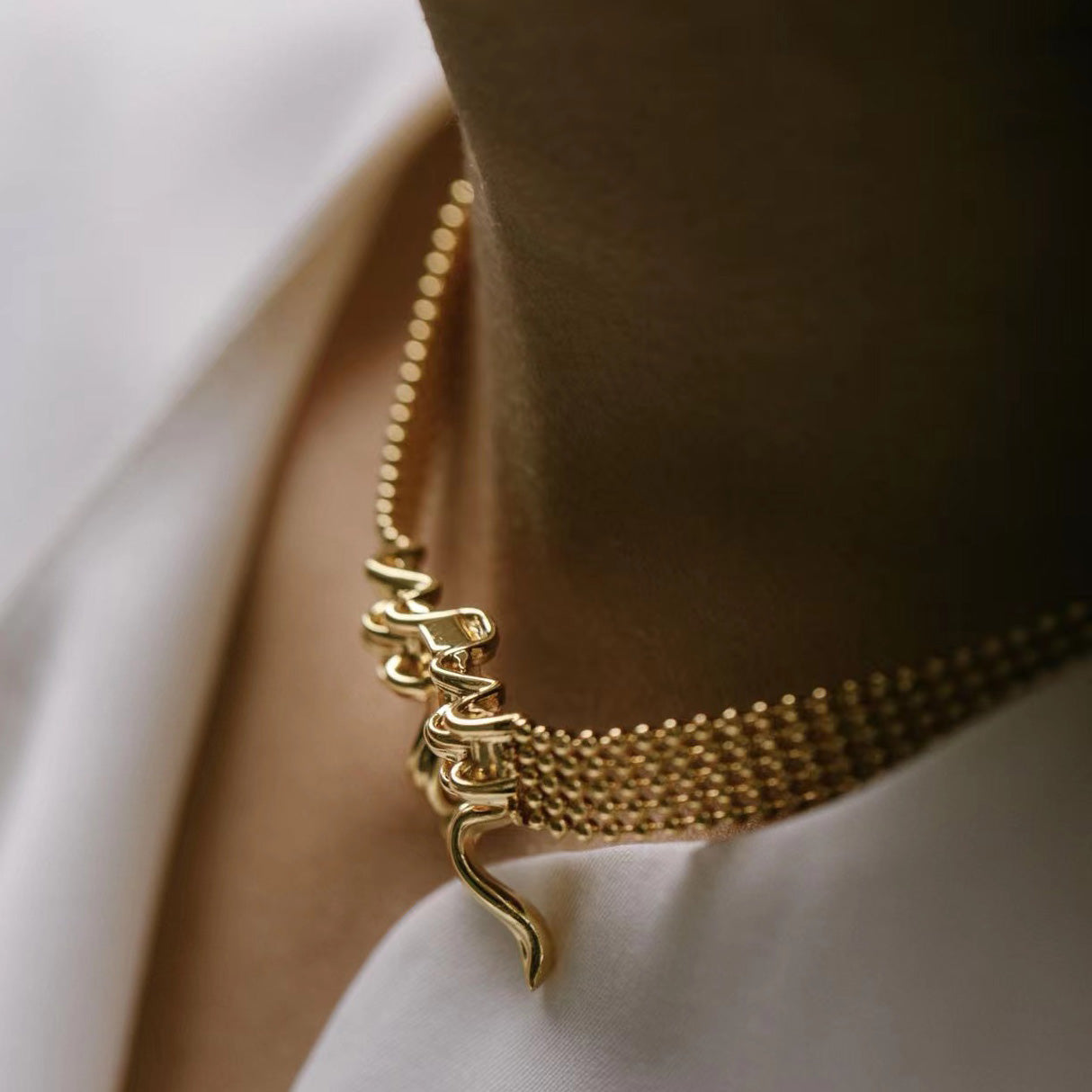 BOWKNOT#2 Gold-Plated Choker