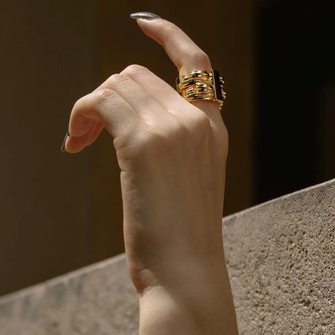 KNOT#8 Gold-Plated Ring