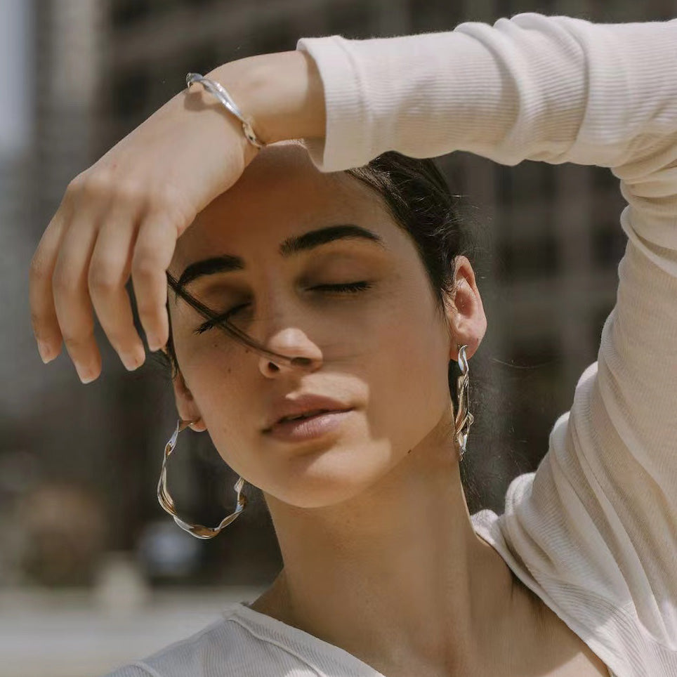 TWIST#2 Gold-Plated Earring / Pair